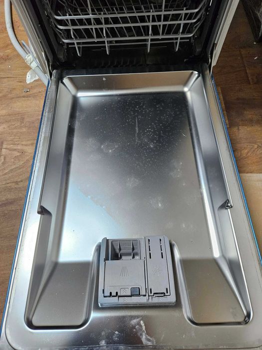 Съдомиялна Bosch