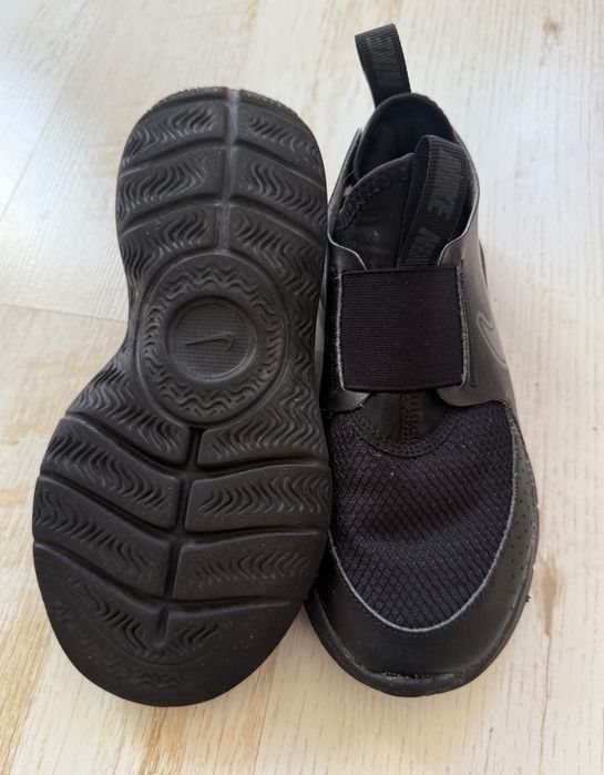 Nike flex runner
