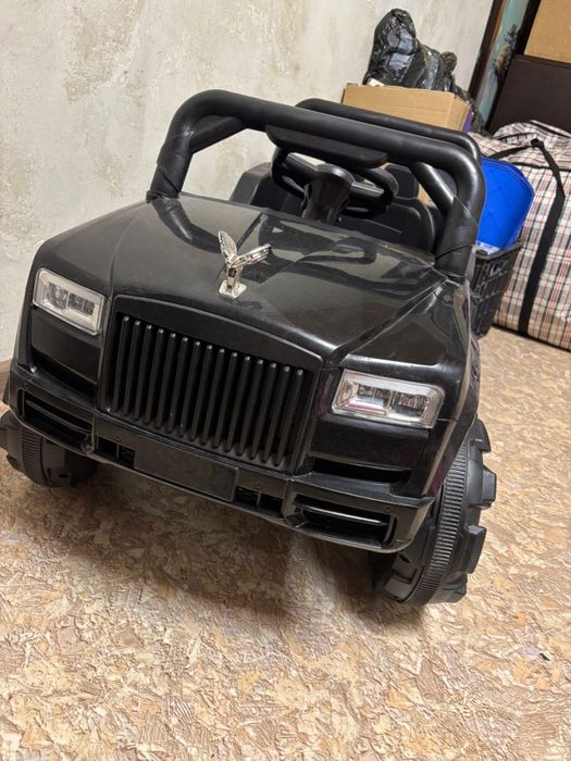 Продается машина в отличном состояний