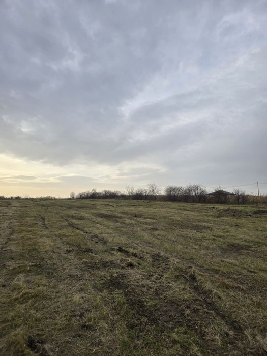 Teren Miroslava - 4 Loturi