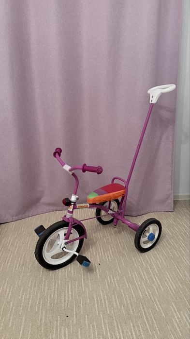 Трехколесный велосипед