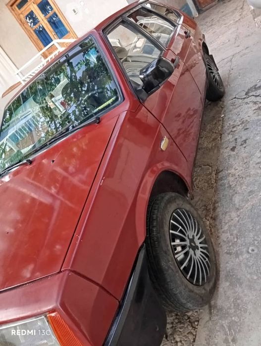 Srochno sotiladi pul zarur