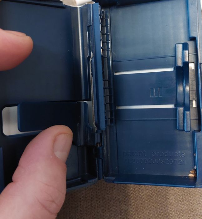 Tabachera Kent Signature Edition