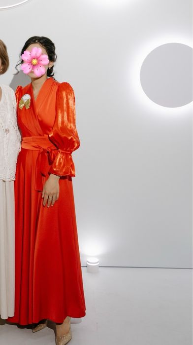 Женское нарядное платье