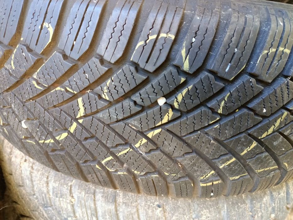 Anvelope Continental 205/55 R16 , Iarna
