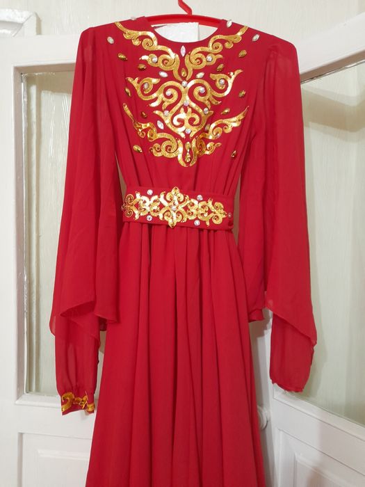 платье для танцев