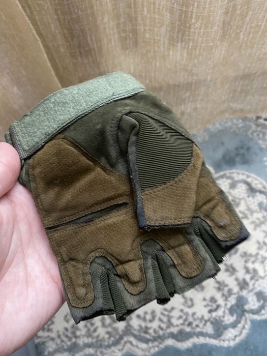 Продам перчатки