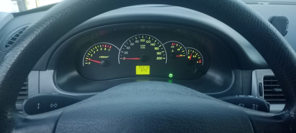 Продам Приору 1 в отличном состоянии