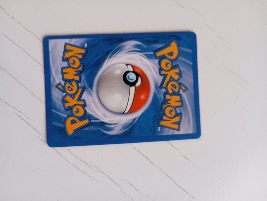 Ултра рядка покемон карта Sylveon GX.