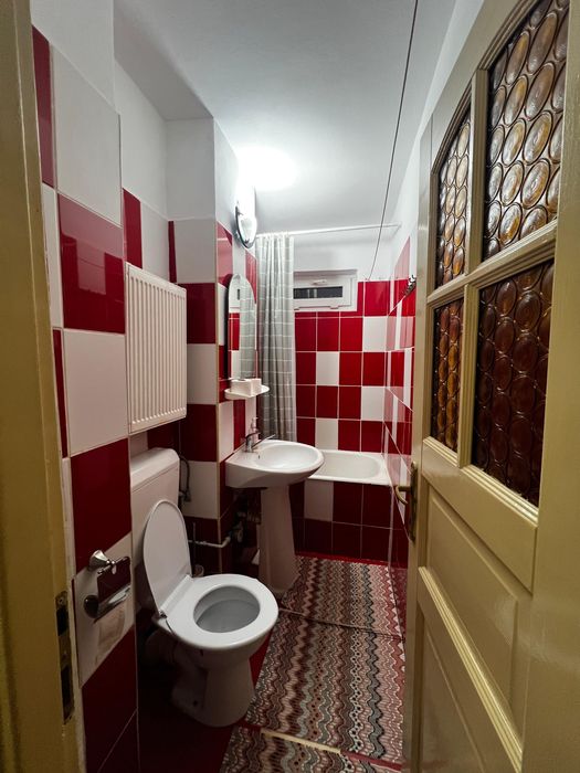 Apartament de inchiriat 2 camere zona piata Rahovei