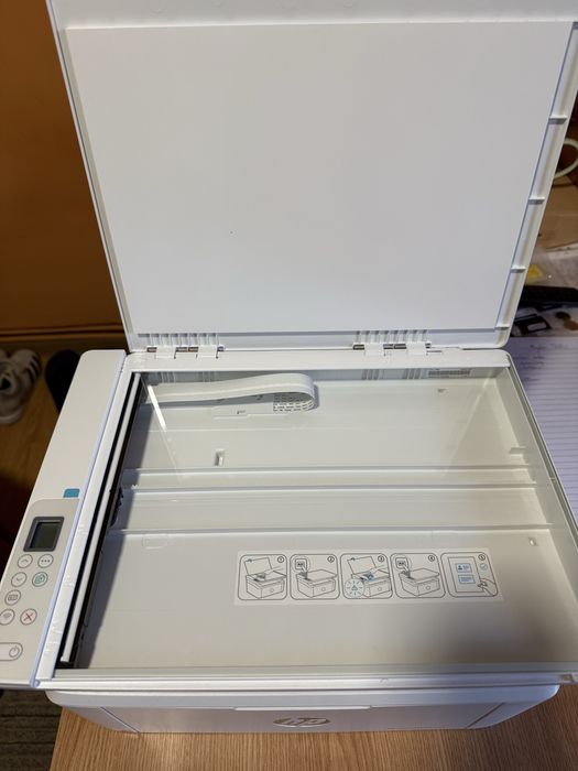 Imprimantă multifuncțională HP LaserJet M140w (Wi-Fi, Compactă)