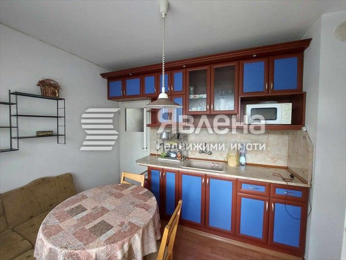 Продава се Тристаен апартамент в Ямбол, Център - 78 кв.м за 1475 €/кв.м - Снимка #4