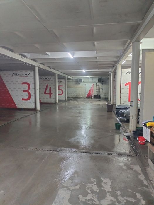 Теплая Парковка на ночь, день