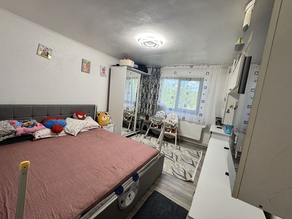 Garsoniera de vanzare  Scornicesti