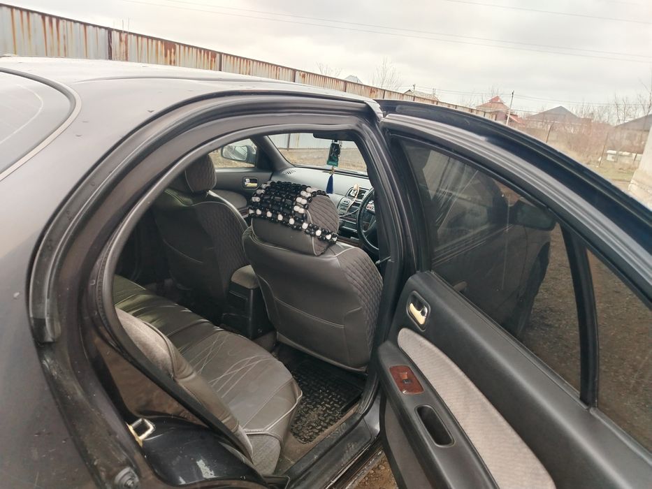 Продам машину срочно