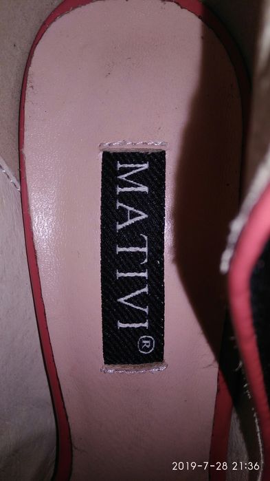 Туфли на каблуке