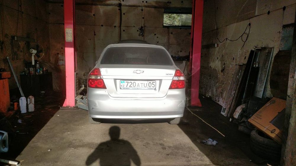 Сдам бокс с подьемником