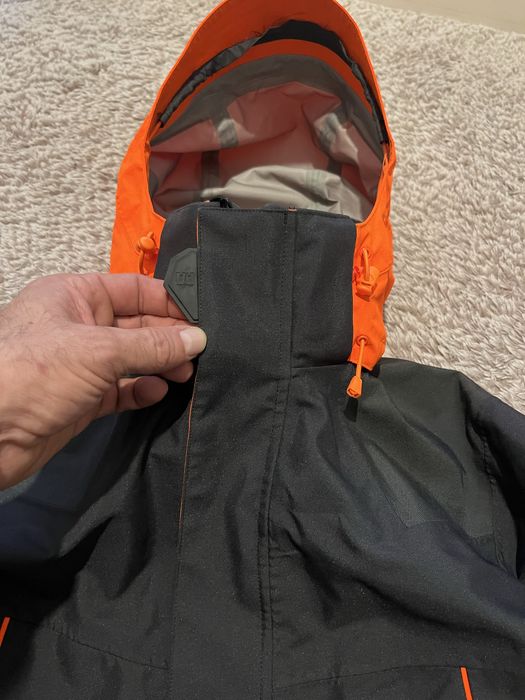 Helly Hansen Chelsea Evolution Waterproof Shell Jacket-мъжко яке