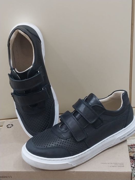 Продается обуви для мальчиков