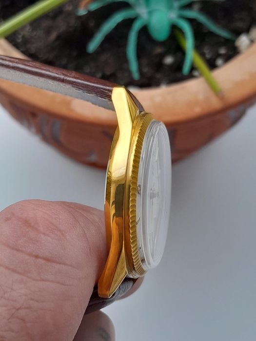 Продам часы СССР