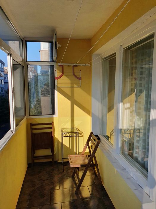 Продава се Тристаен апартамент в Варна, Център - 101 кв.м за 2436 €/кв.м - Снимка #17