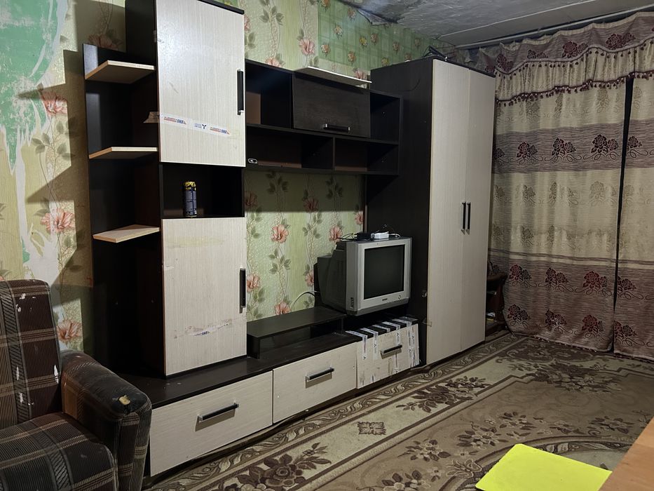 Сдаю 2 комн пришахтинск