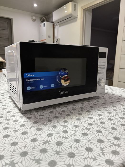 Микроволновая печь Midea