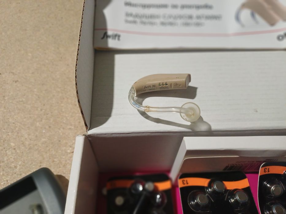 Слухов апарат Oticon