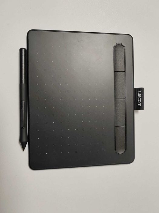 Tableta Grafică Wacom Intuos S, Negru – Stare Excelentă