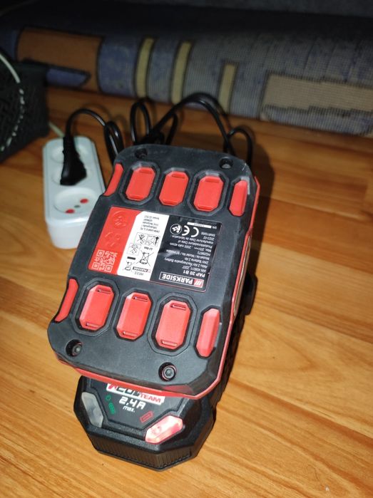 Incarcator  si baterie 2Ah  Parkside seria X20V