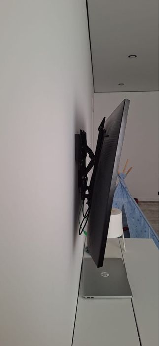 Продам телевизор Samsung