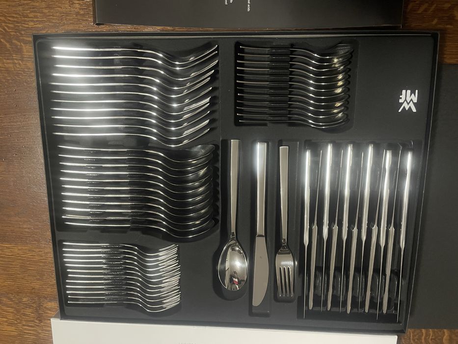 Set tacamuri 12 persoane WMF