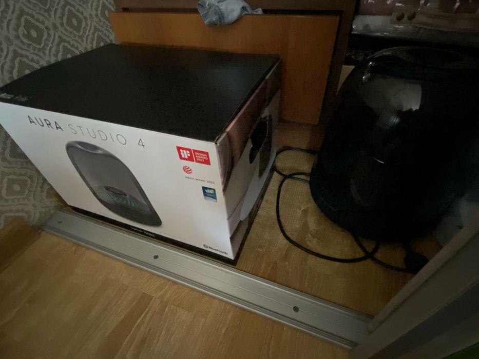 Колонка Harman kardon aura studio 4
