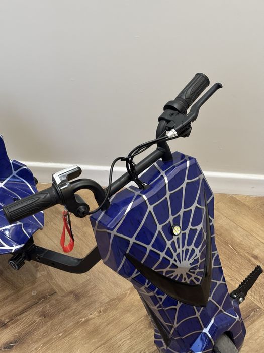 Электродрифт трайк