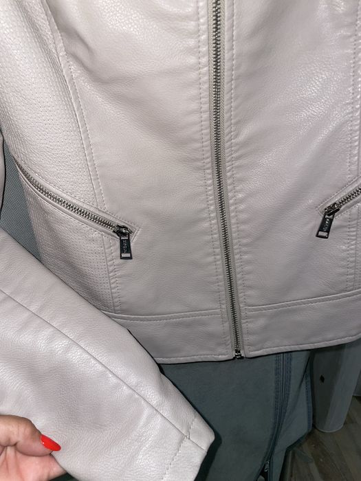 Geaca piele Guess,marime xs