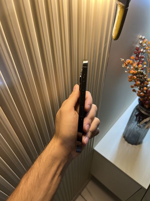 Продам IPhone 14 pro 128gb