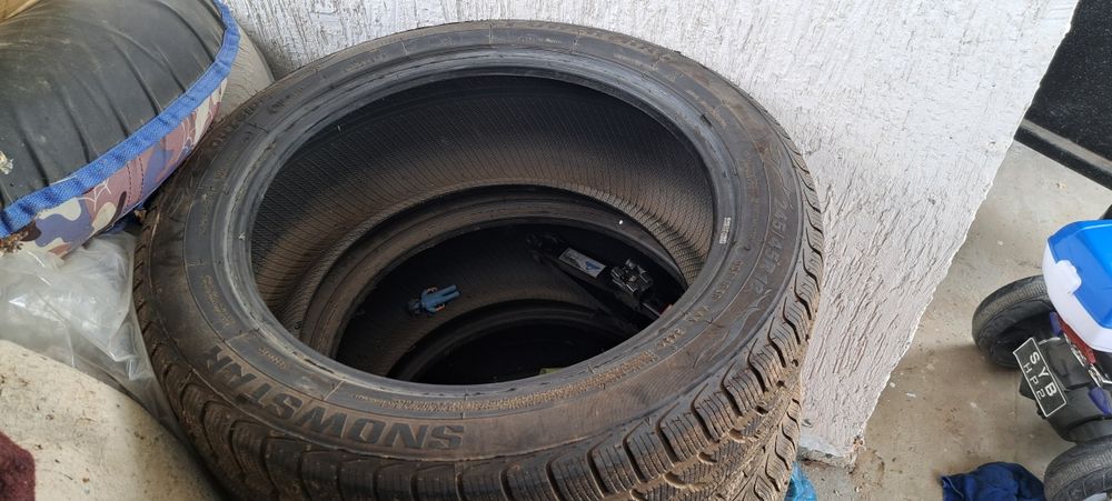 Продам зимний шины
