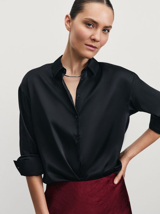 Черная женская атласная рубашка/блузка