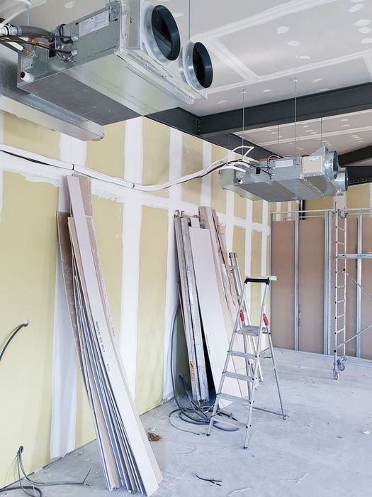 Кондиционеры AUX VRF ЧИЛЛЕР МУЛТИСПЛИТ канальный фанкоил устоновка