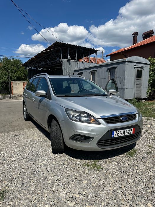 FORD FOCUS 2010 1.6 бензин