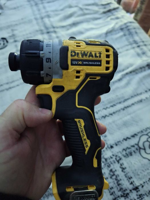 Filetanta Dewalt 12 v brushless