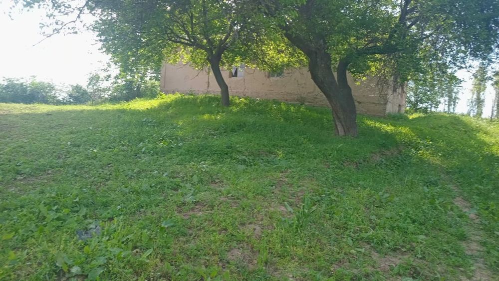 Участка сотилади