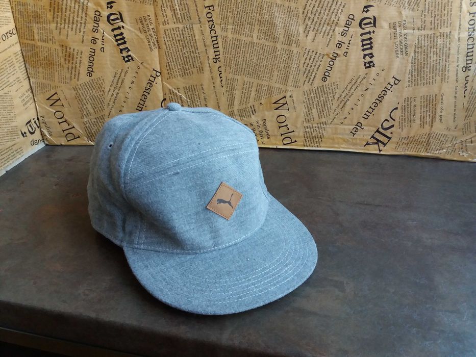 мъжка шапка с козирка Puma зимна жокейка пума,Нова!