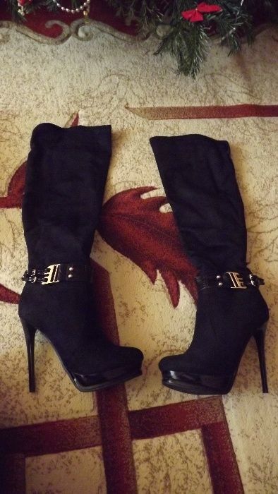 OFERTA ...Cizme de dama Elegante