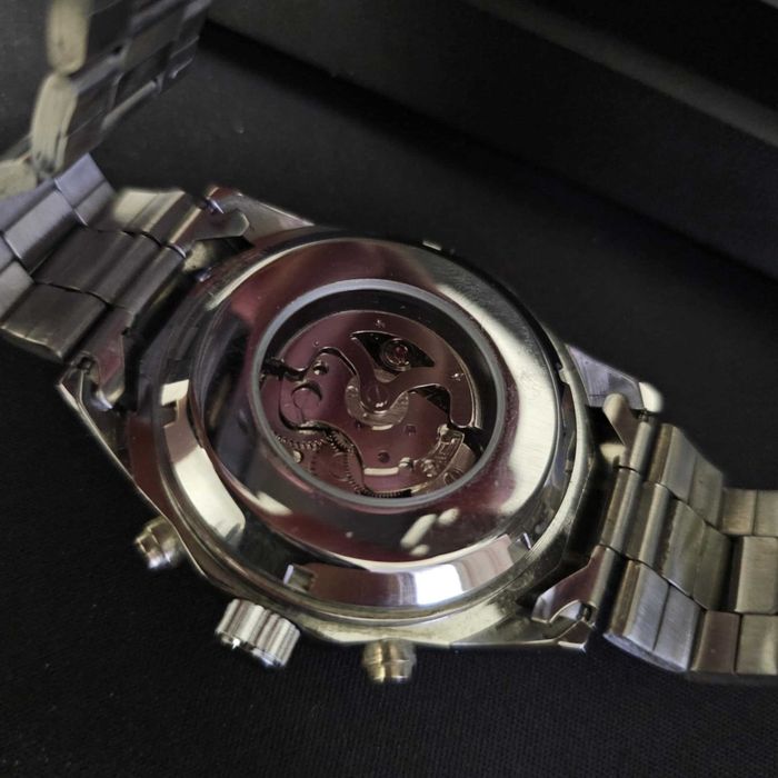 Ceas automatic, mecanic, model modern, calitativ si de ocazie! NOU