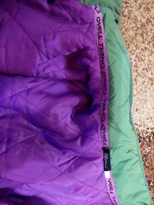 Vand costum de ski