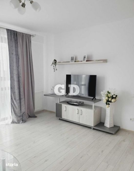 Se inchiriaza apartament 3 camere D-na Stanca