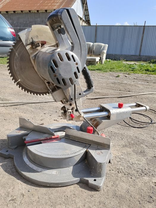 Углорез (сустла, торцовочная пила )