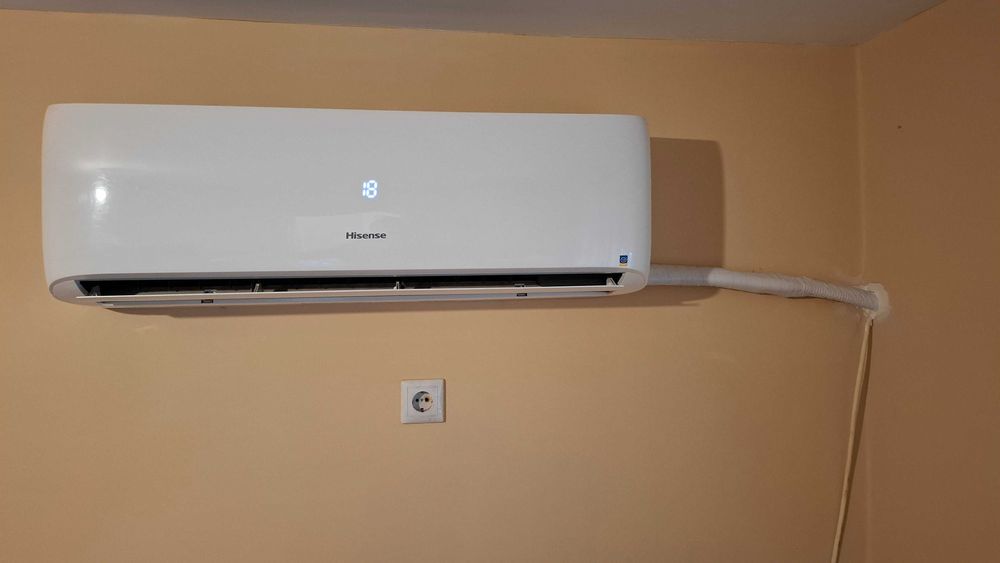Климатик Hisense-24