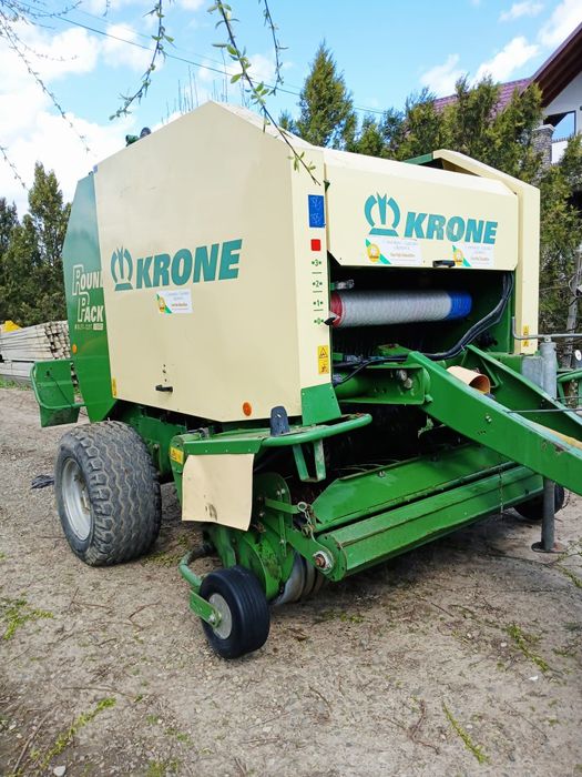 Balotiera Krone 1550 Multi-Cut presa baloti rotunzi supertino 1500